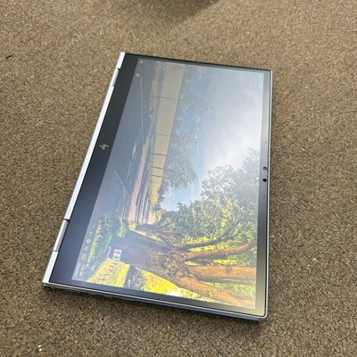 HP EliteBook x360 830 G8 - 11th Gen. Intel Core i5 - 512GB SSD - 16GB RAM - Keyboard Light - Touchscreen