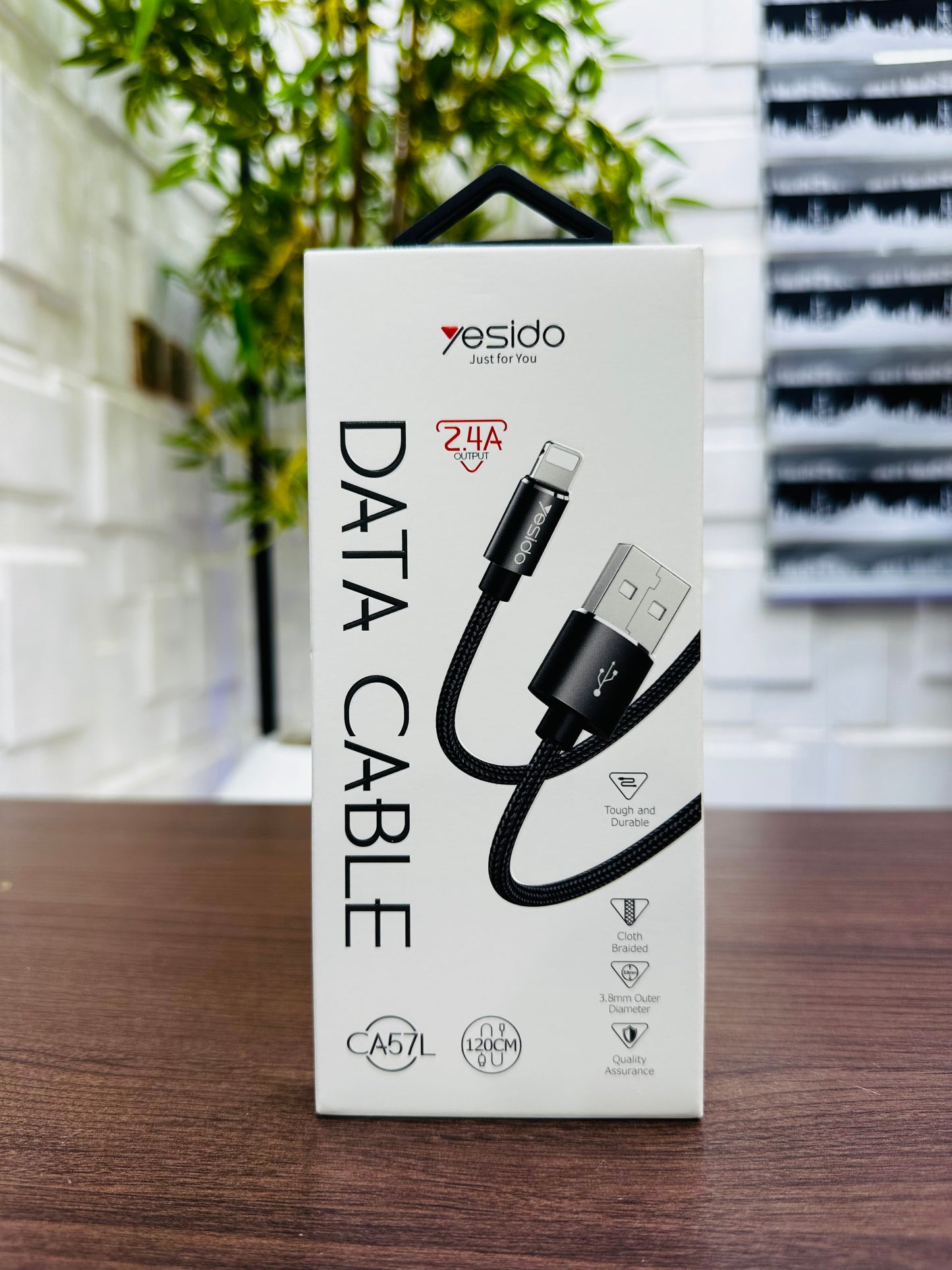 Yesido CA57L Fast Sync and Charge Data Cable