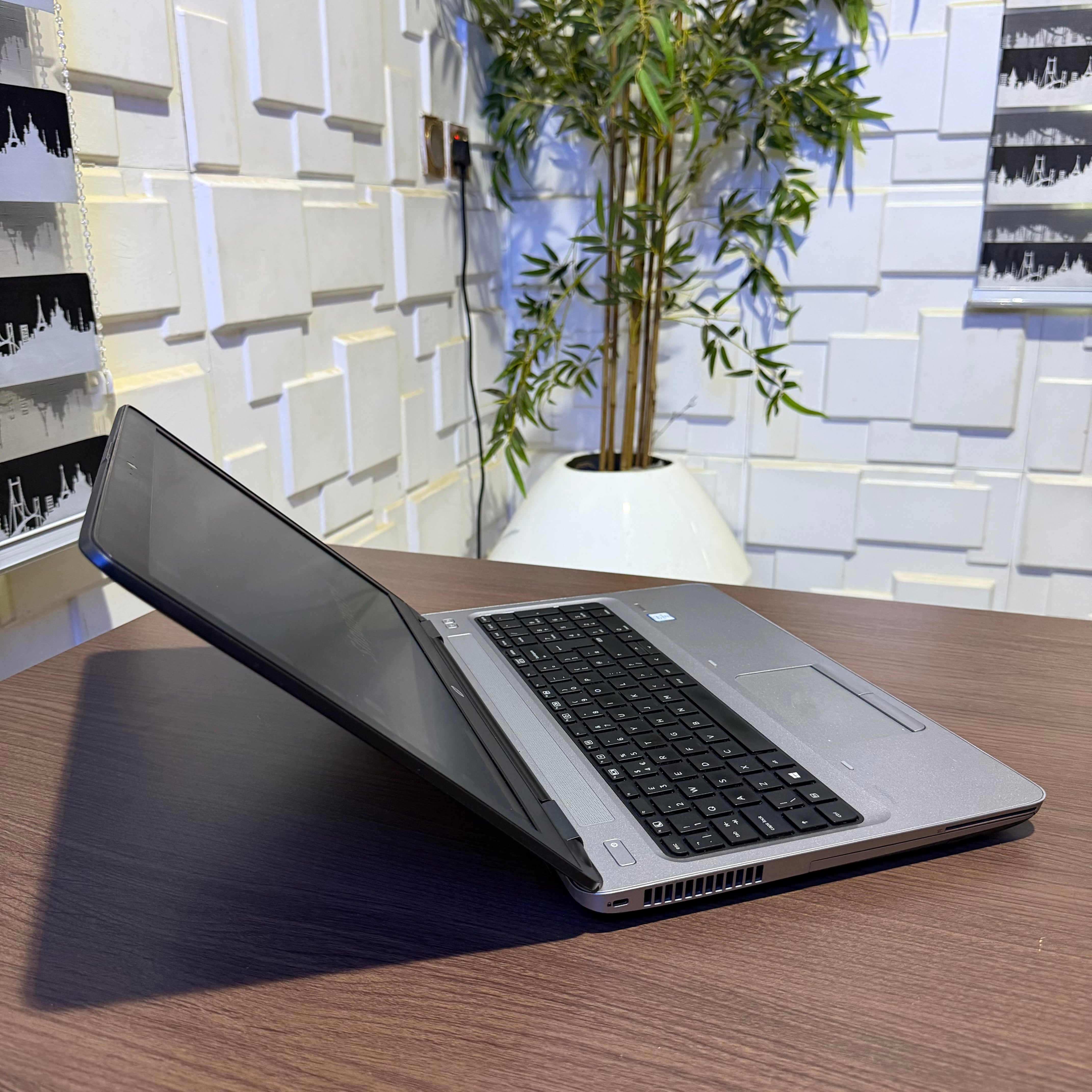 HP ProBook 650 G2 | 6th Gen Core i5 | 256GB SSD | 8GB RAM