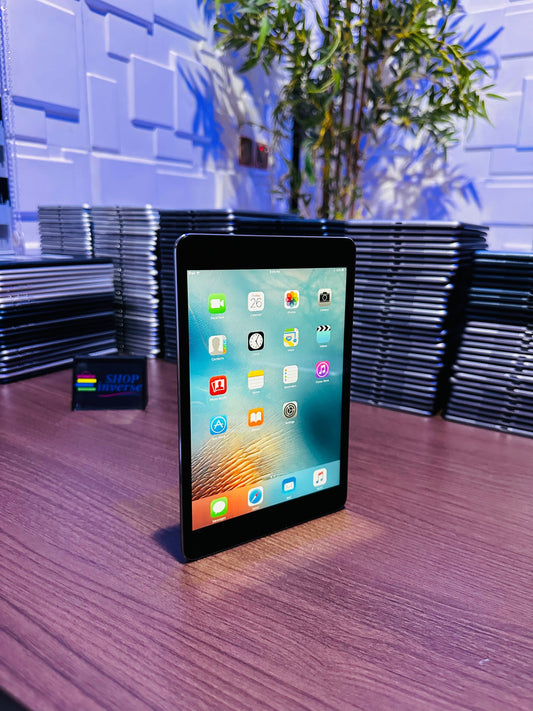 Apple iPad Mini 2 - 32GB - WiFi + SIM - Space Gray
