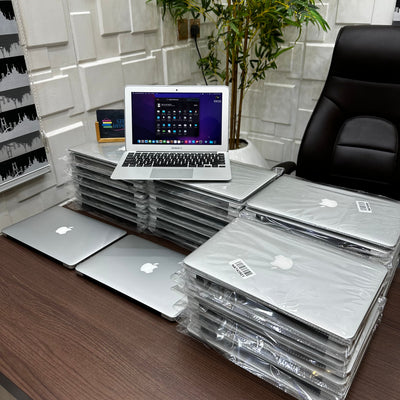 2012 Apple MacBook Air A1465 | Intel Core i5 | 4GB RAM | 64GB SSD | Backlit Keyboard