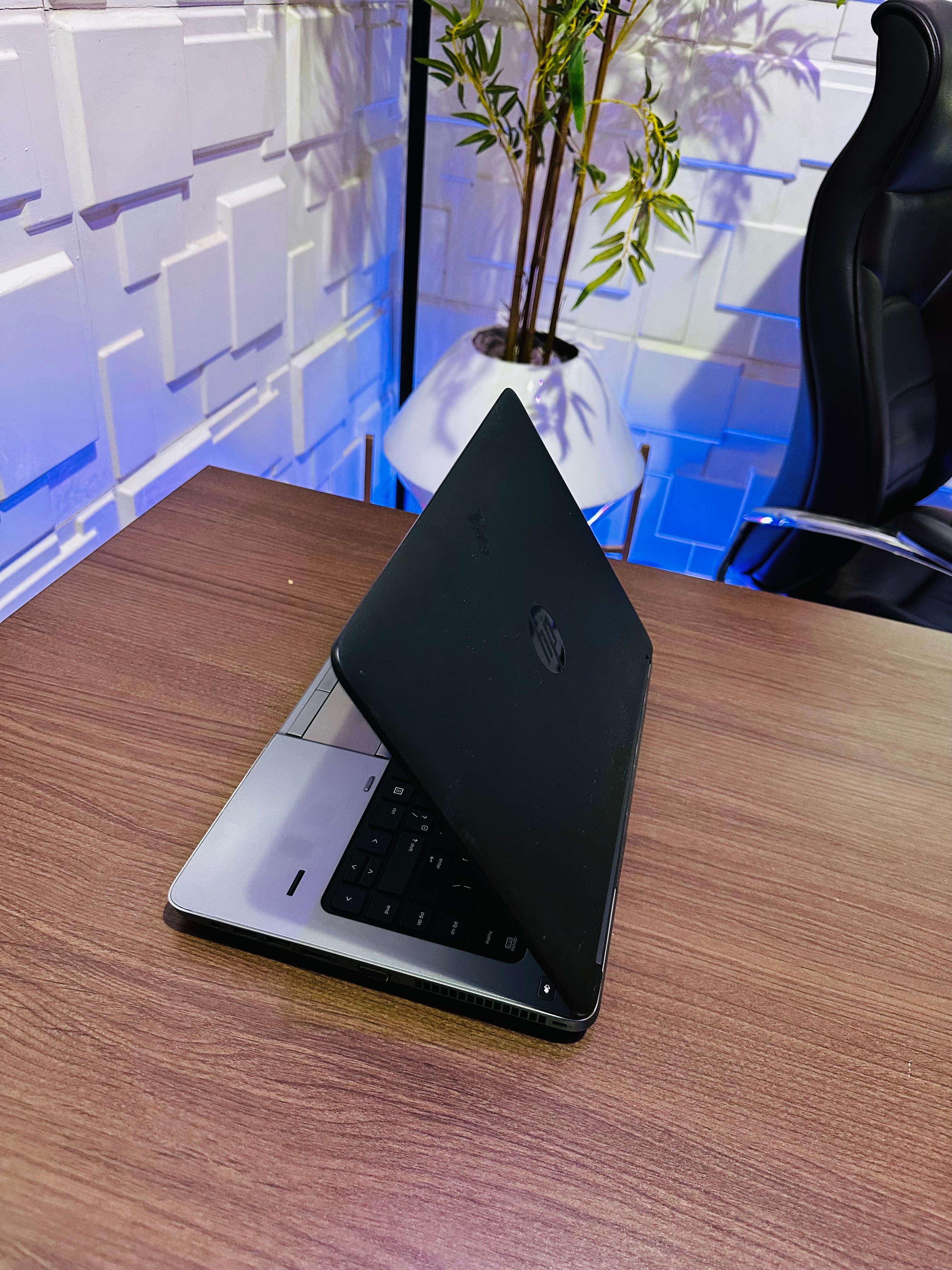HP 645 G1 - AMD A4 - 256GB SSD - 8GB RAM