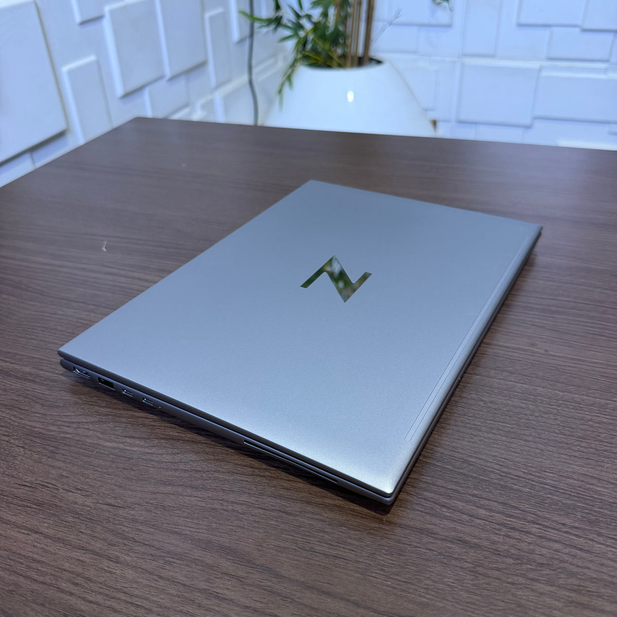 HP ZBook Firefly 14 G9 | 12th Gen Core i7 | 16GB RAM | 512GB SSD | Backlit Keyboard