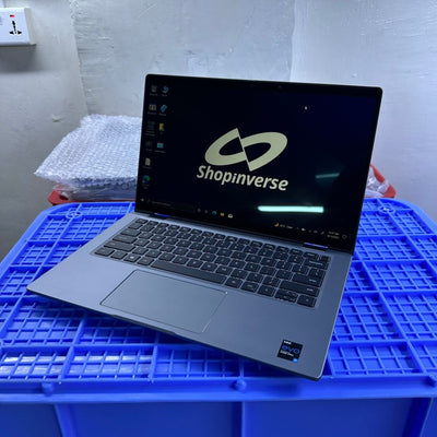 Dell Latitude 7420 2 - in - 1 - 11th Gen Intel Core i7 - 512GB SSD - 16GB RAM - Keyboard Light