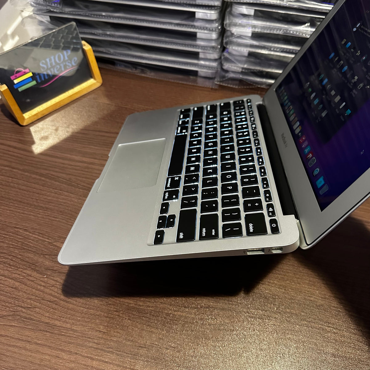 2012 Apple MacBook Air A1465 | Intel Core i5 | 4GB RAM | 64GB SSD | Backlit Keyboard