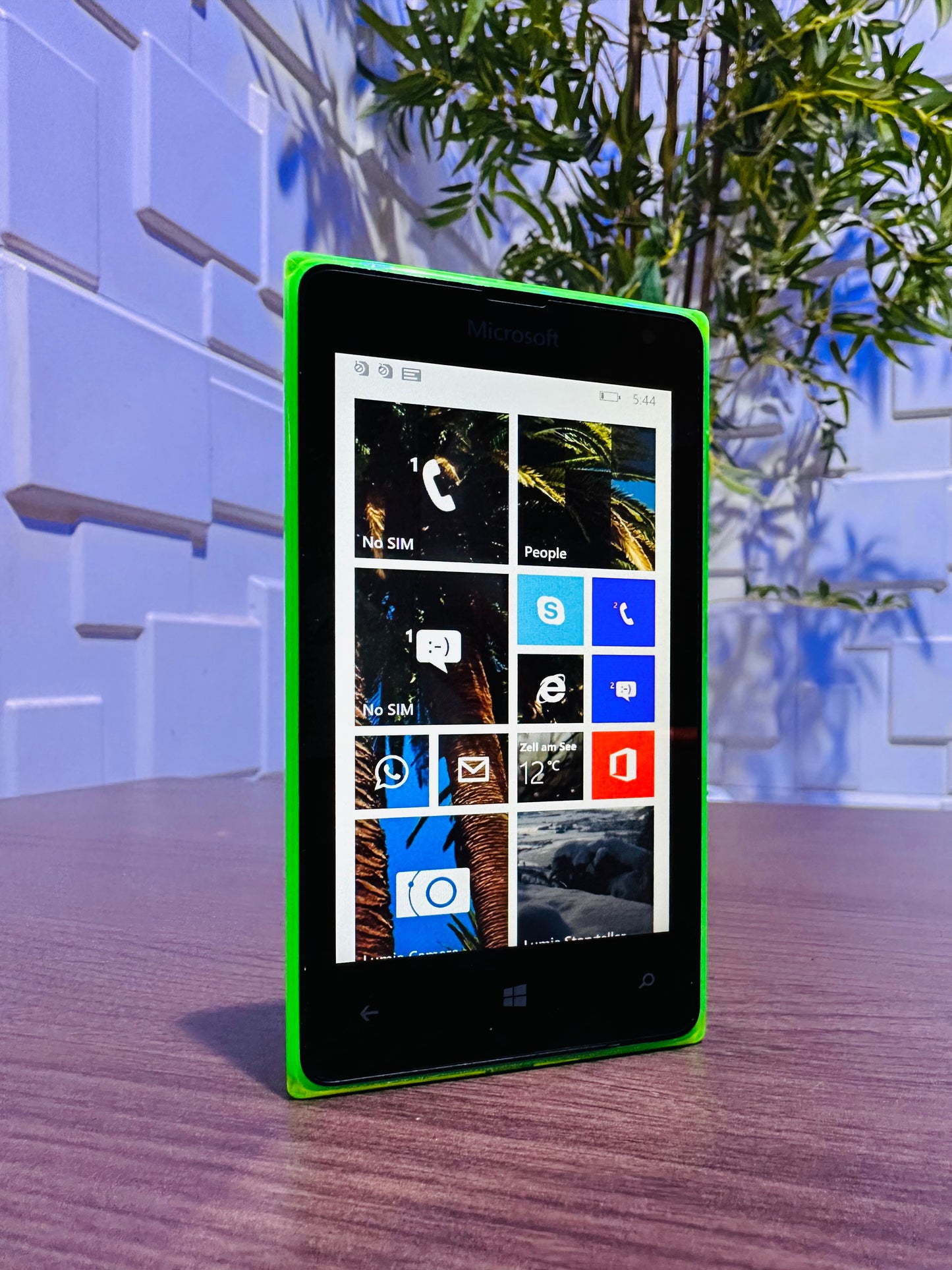 Nokia Lumia 435