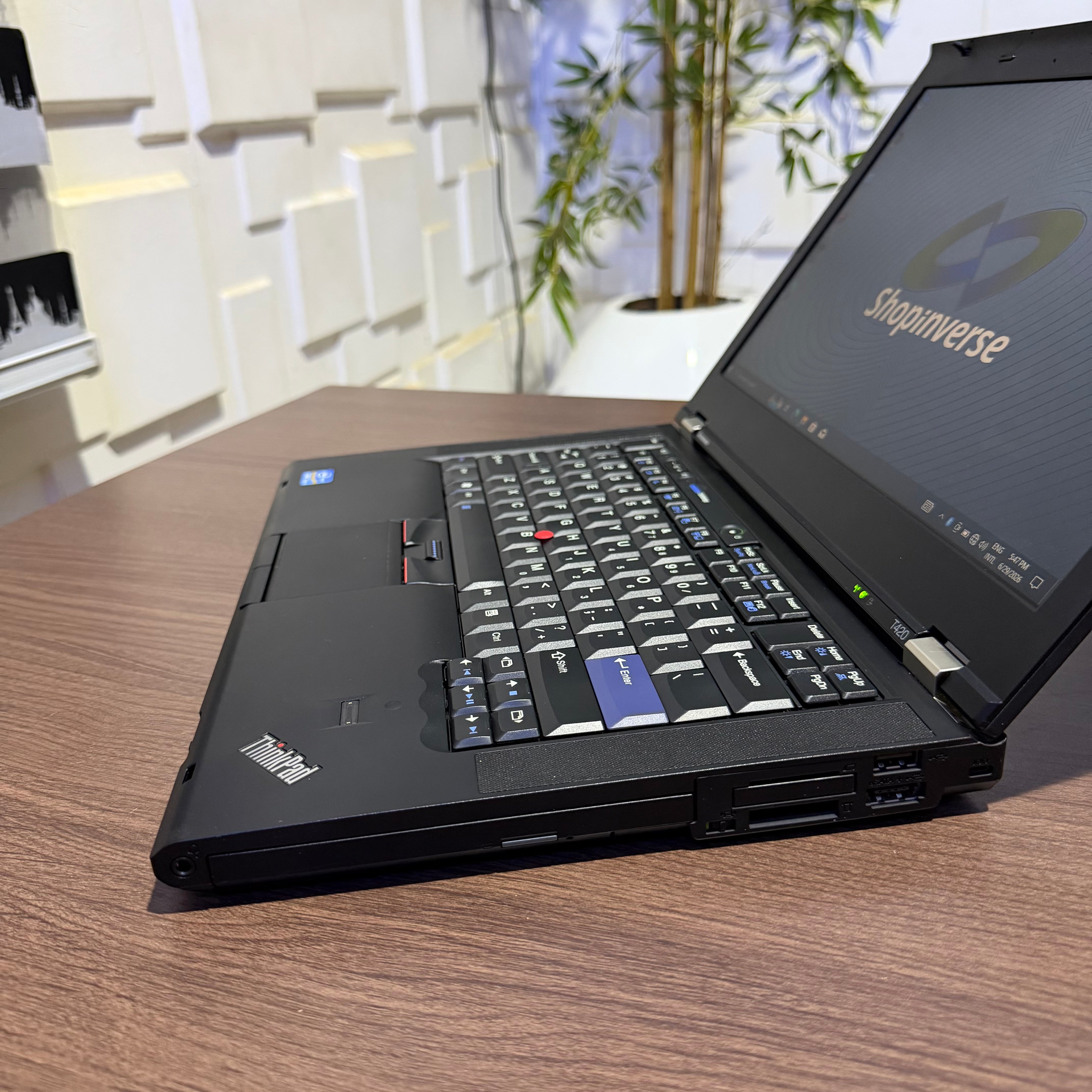 Lenovo ThinkPad T420 | Intel Core i5 | 8GB RAM | 320GB HDD