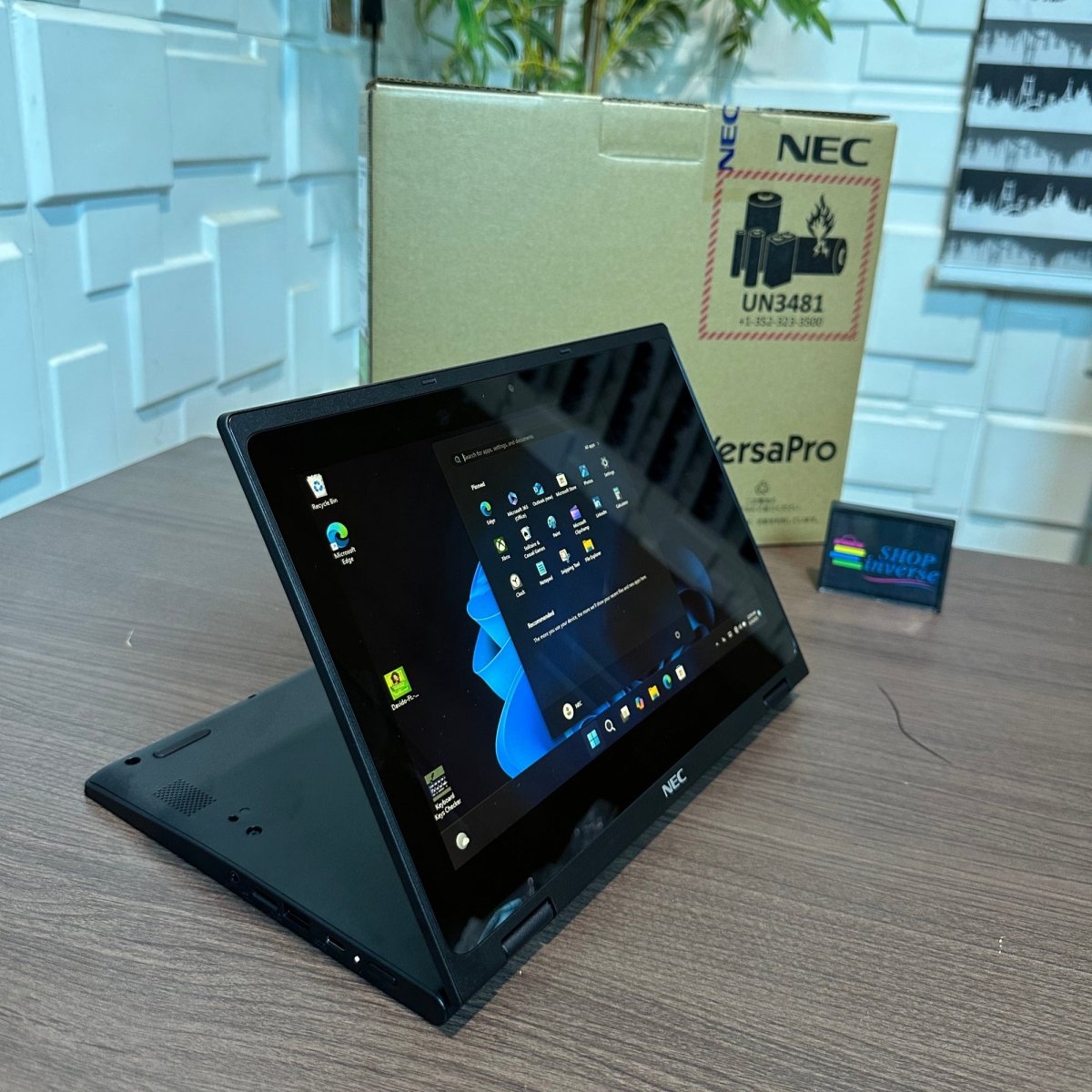 Nec VersaPro VEE 11R5 - Intel Celeron N4120 - 64GB eMMC - 4GB RAM - Touchscreen