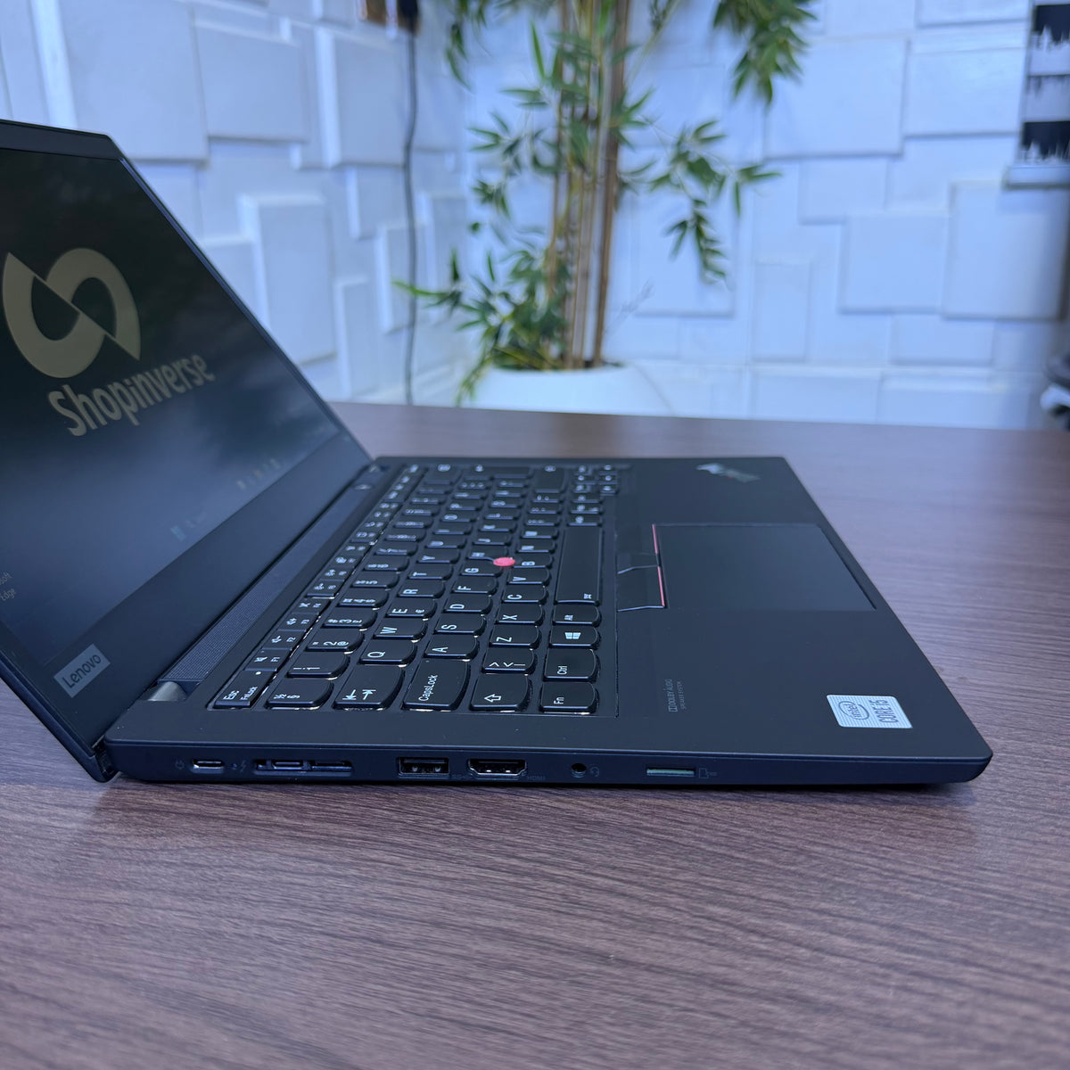 Lenovo ThinkPad T14 Gen 1 | 10th Gen Core i5 | 16GB RAM | 256GB SSD | Full HD | Backlit Keyboard