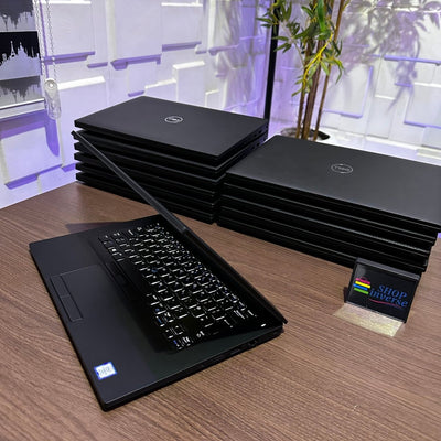 Dell Latitude 7490 - 8th Gen. Intel Core i7 - 256GB SSD - 16GB RAM - Keyboard Light