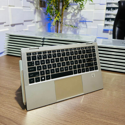 HP EliteBook x360 1040 G7 - 10th Gen. Intel Core i7 - 512GB SSD - 16GB RAM - Touchscreen - Keyboard Light