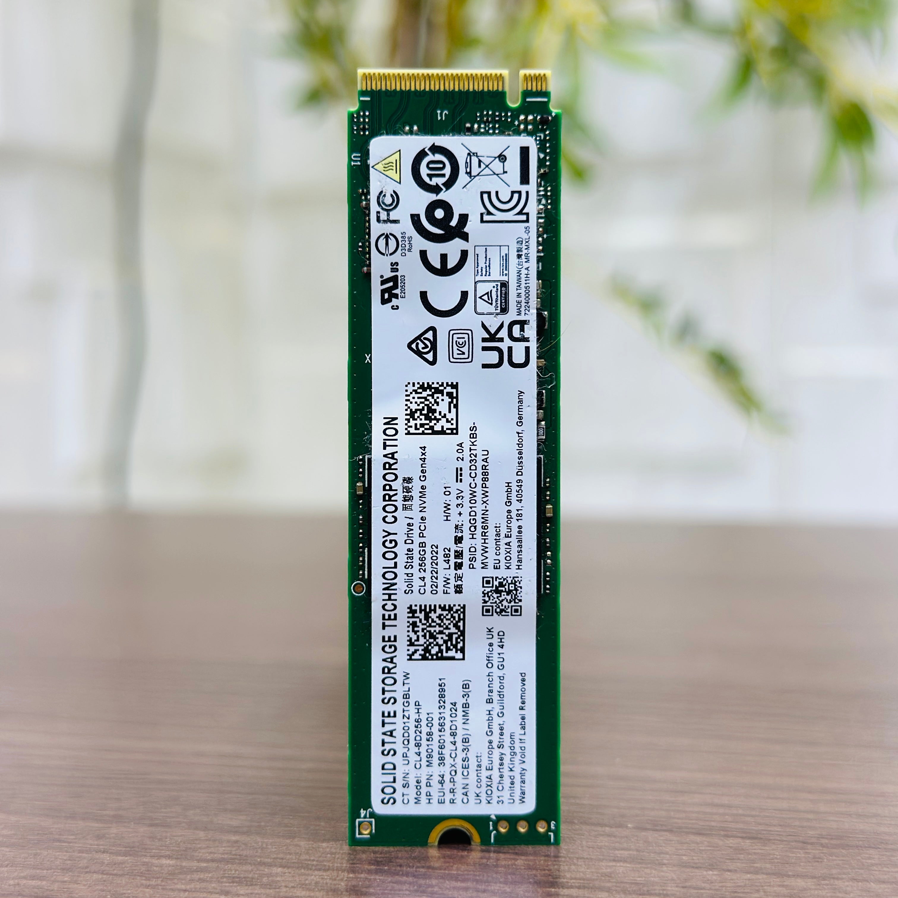 256GB SSD PCle NVMe - Solid State Storage Technology Corporation