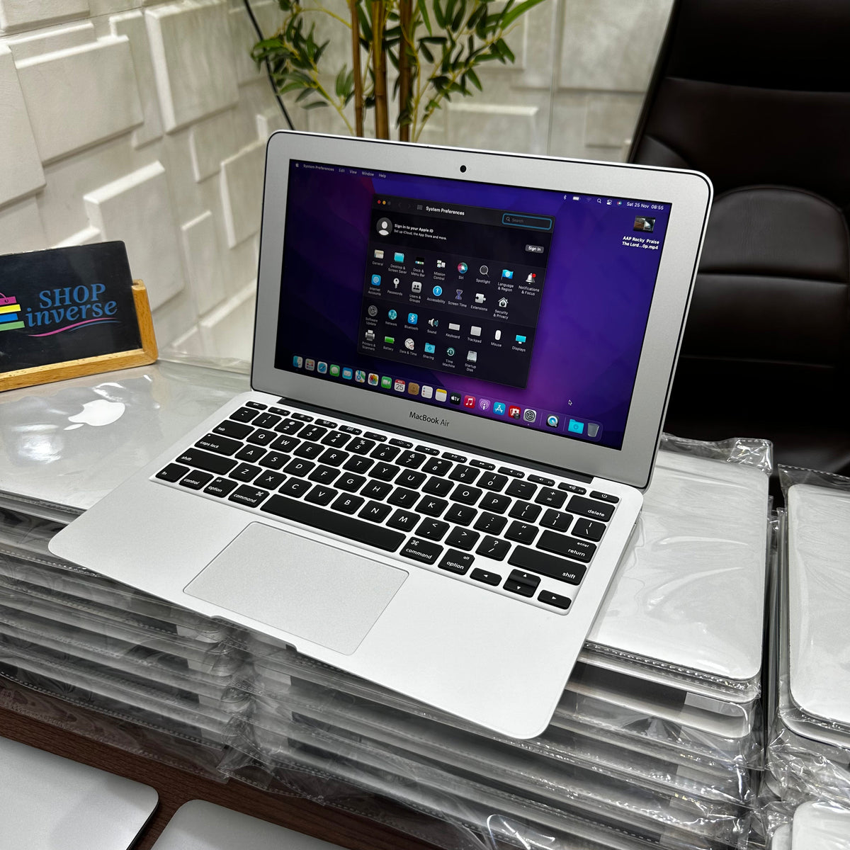 2012 Apple MacBook Air A1465 | Intel Core i5 | 4GB RAM | 64GB SSD | Backlit Keyboard