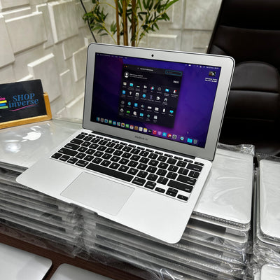 Apple MacBook Air 2013 | Intel Core i5 | 4GB RAM | 128GB SSD | Backlit Keyboard