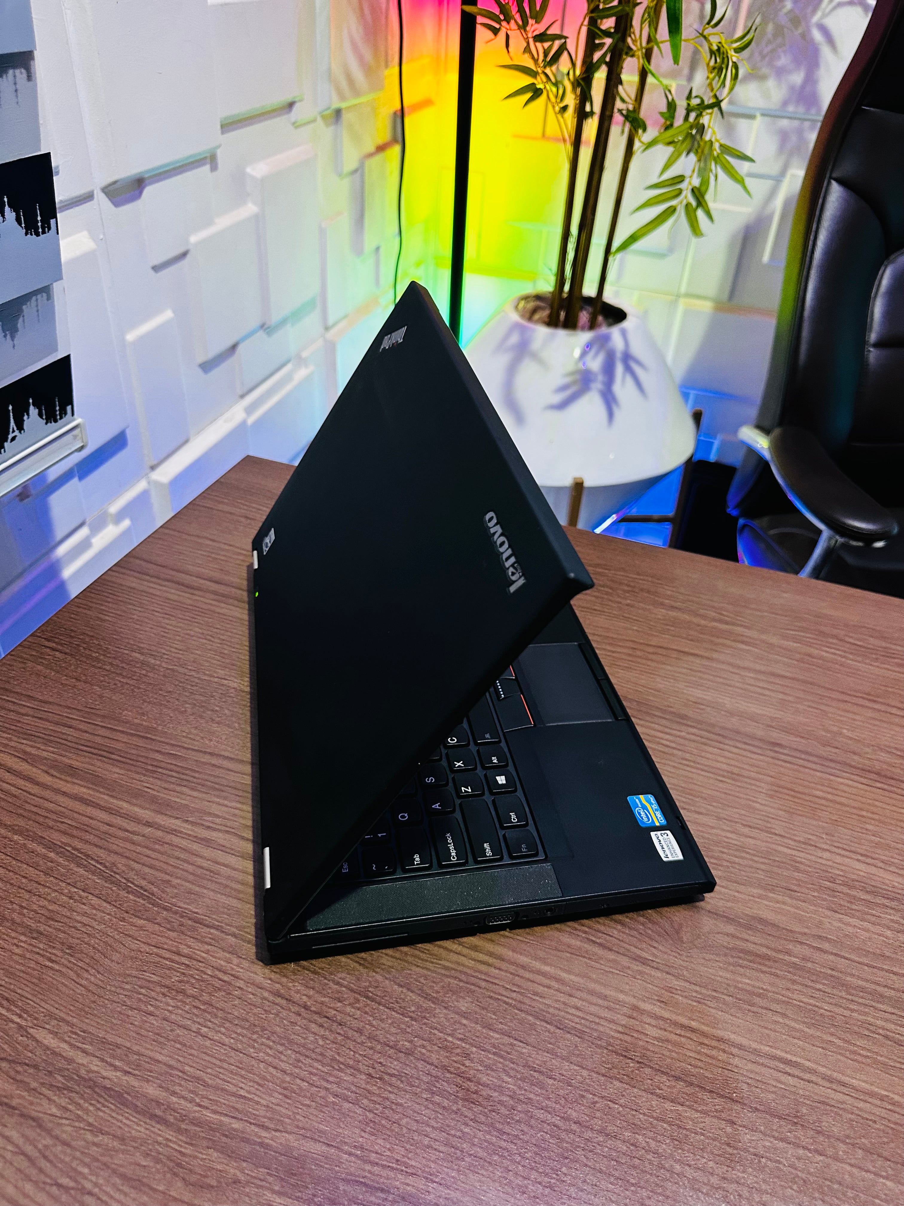 Lenovo Thinkpad T430 - Intel Core i5 - 180GB SSD - 8GB RAM