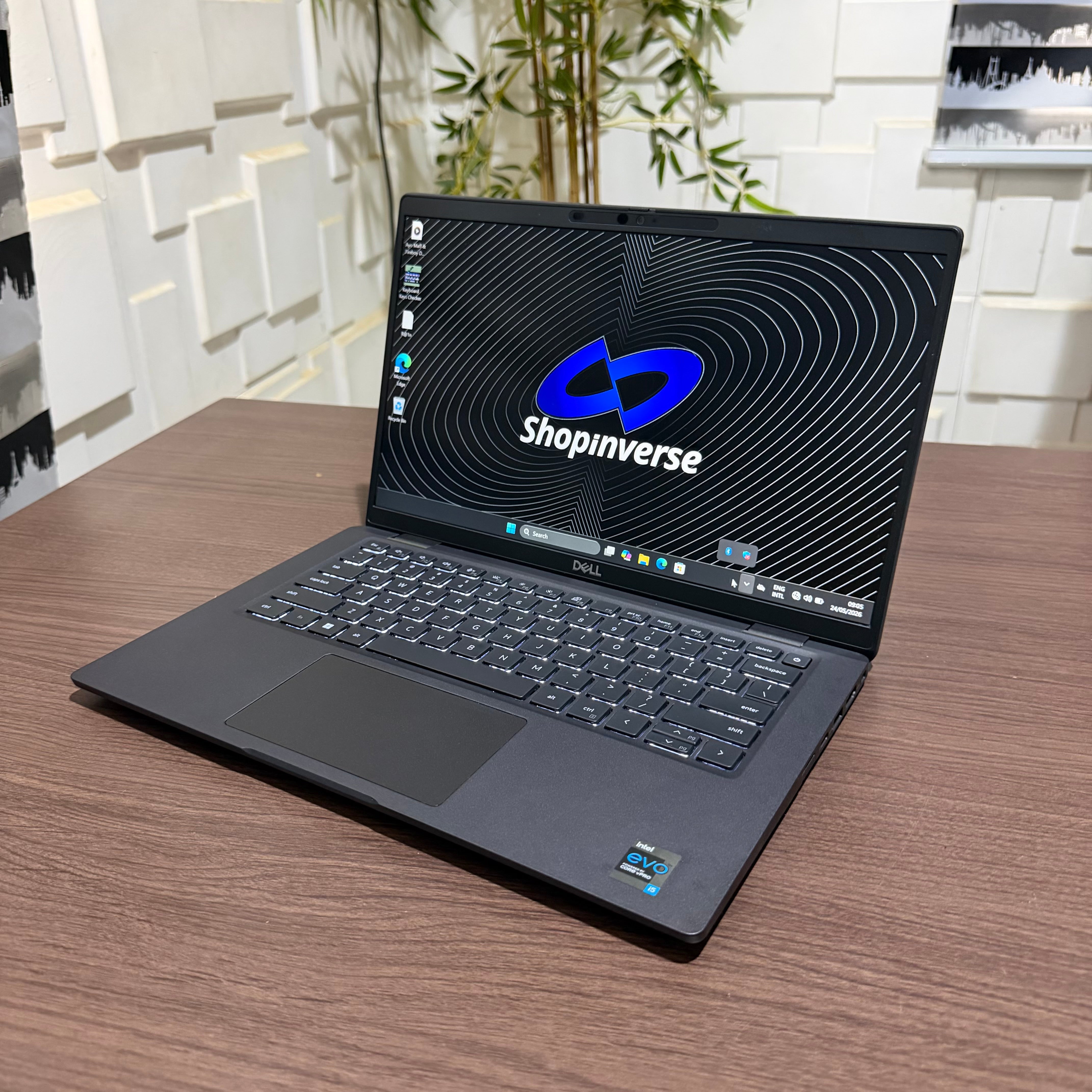 Dell Latitude 7420 | 11th Gen Core i5 | 16GB RAM | 256GB SSD | Backlit Keyboard