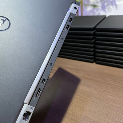 Dell Latitude E7470 - 6th Gen. Intel Core i5 - 256GB SSD - 8GB RAM - Keyboard Light