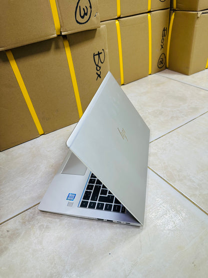 HP EliteBook 1040 G4 - 7th Gen. Intel Core i5 - 256GB SSD - 8GB RAM - Keyboard Light - HDMI - Face ID