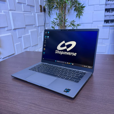 Dell Latitude 7420 | 11th Gen Core i5 | 16GB RAM | 256GB SSD | Full HD | Backlit Keyboard | Minor Scratch