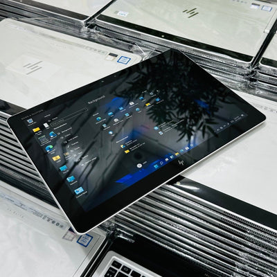 HP Elite x2 1012 G2 - 7th Gen. Intel Core i5 - 256GB SSD - 16GB RAM - Keypad Light - Touchscreen - Face ID