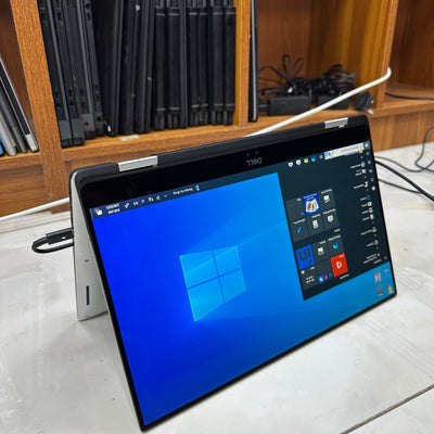 Dell XPS 15 9575 2-in-1 | 8th Gen Core i5 | 8GB RAM | 512GB SSD | 4GB Graphics | Touchscreen | Backlit Keyboard