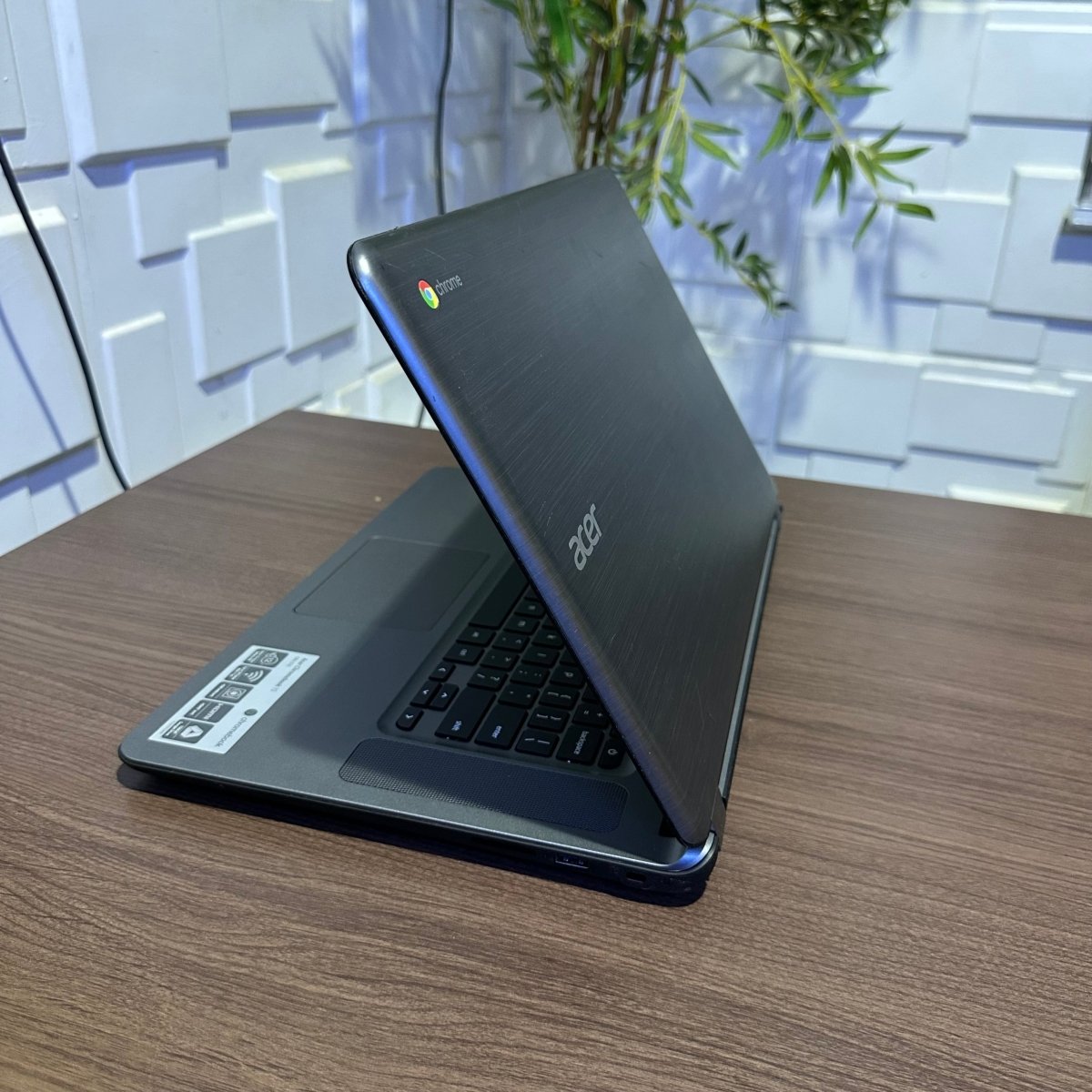 Acer Chromebook 15 - Intel Celeron N3060 - 16GB eMMc - 2GB RAM