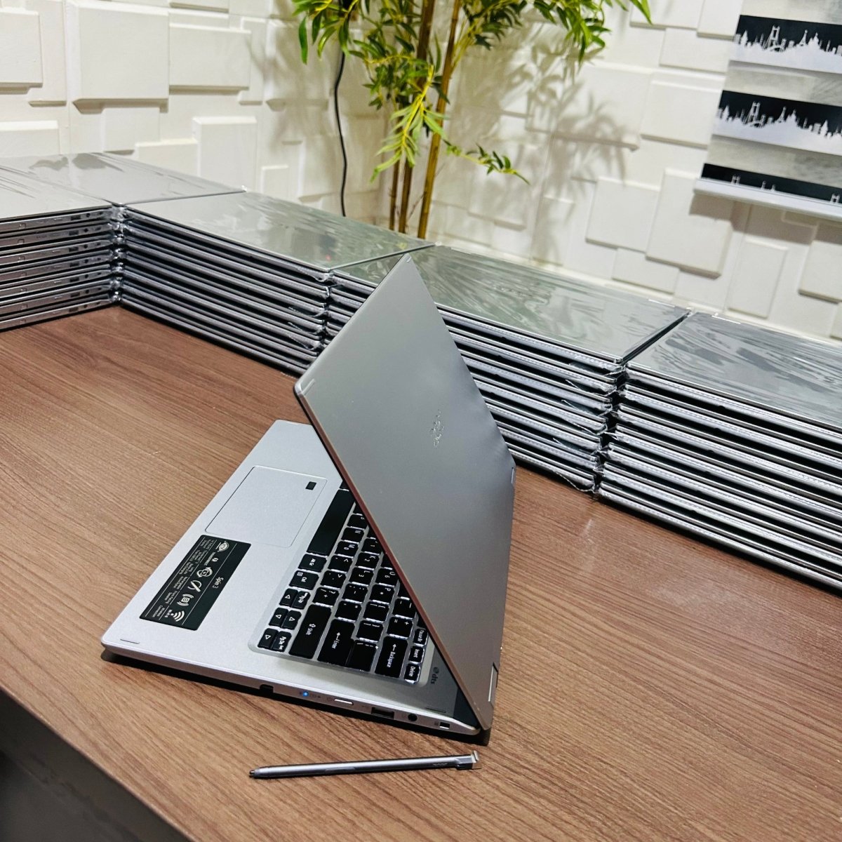 Acer Spin 3 - 10th Gen. Intel Core i5 - 256GB SSD - 8GB RAM - Keyboard Light - Touchscreen