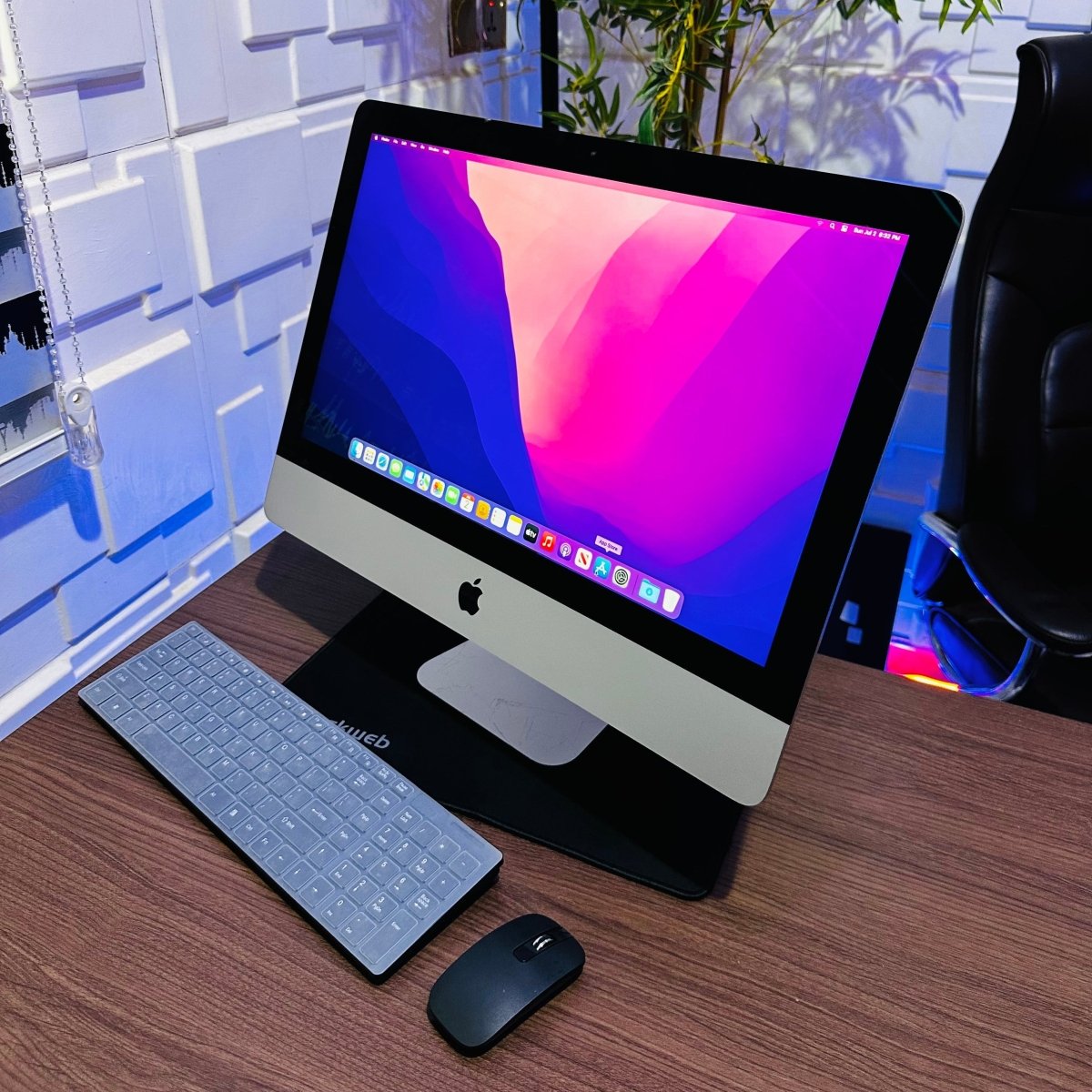 Apple iMac 21.5-Inch 2017 | 7th Gen Core i5 | 8GB RAM | 1TB HDD | Full HD