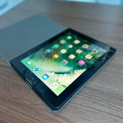 Apple iPad 4th Gen. - 16GB - WiFi - Black