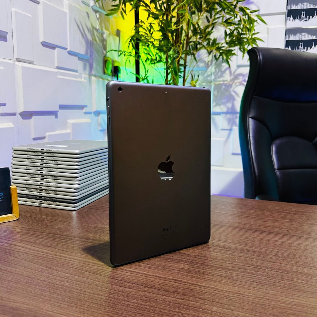 Apple iPad Air - 16GB - WiFi - Space Grey