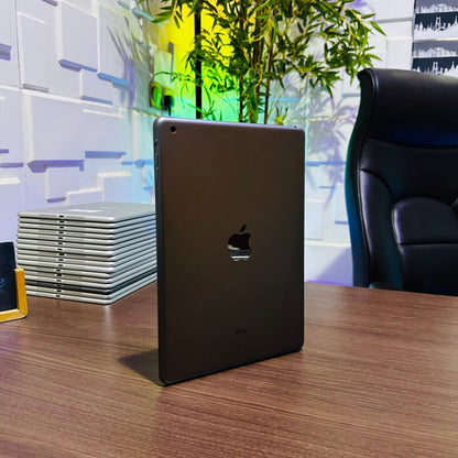 Apple iPad Air - 16GB - WiFi - Space Grey