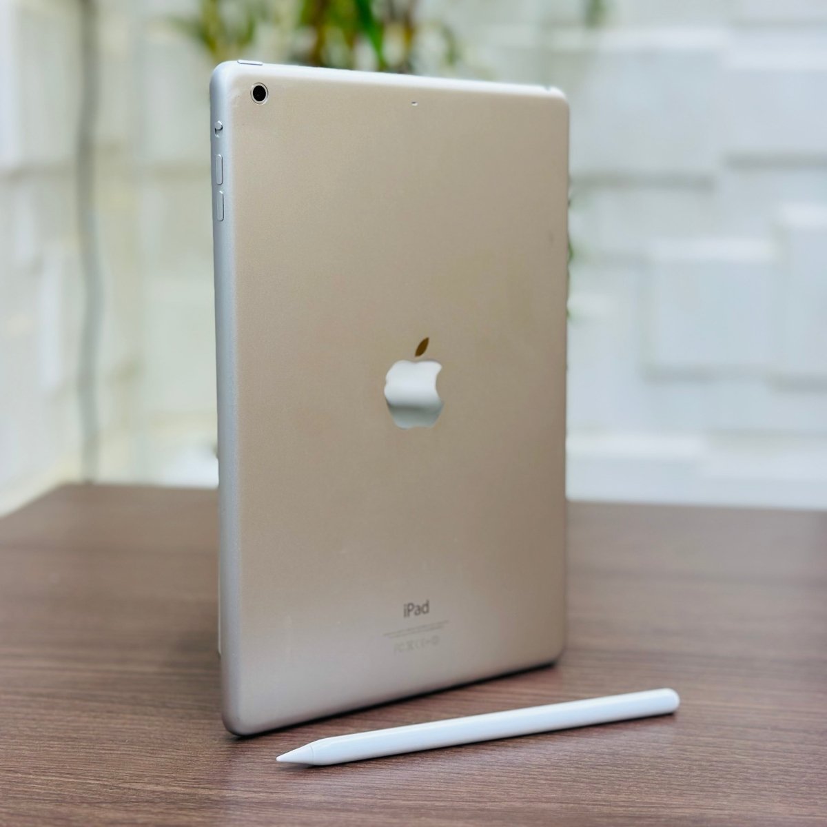 Apple iPad Air - 32GB - WiFi - Silver