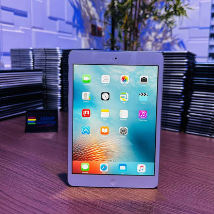 Apple iPad Mini - 16GB - WiFi - Silver