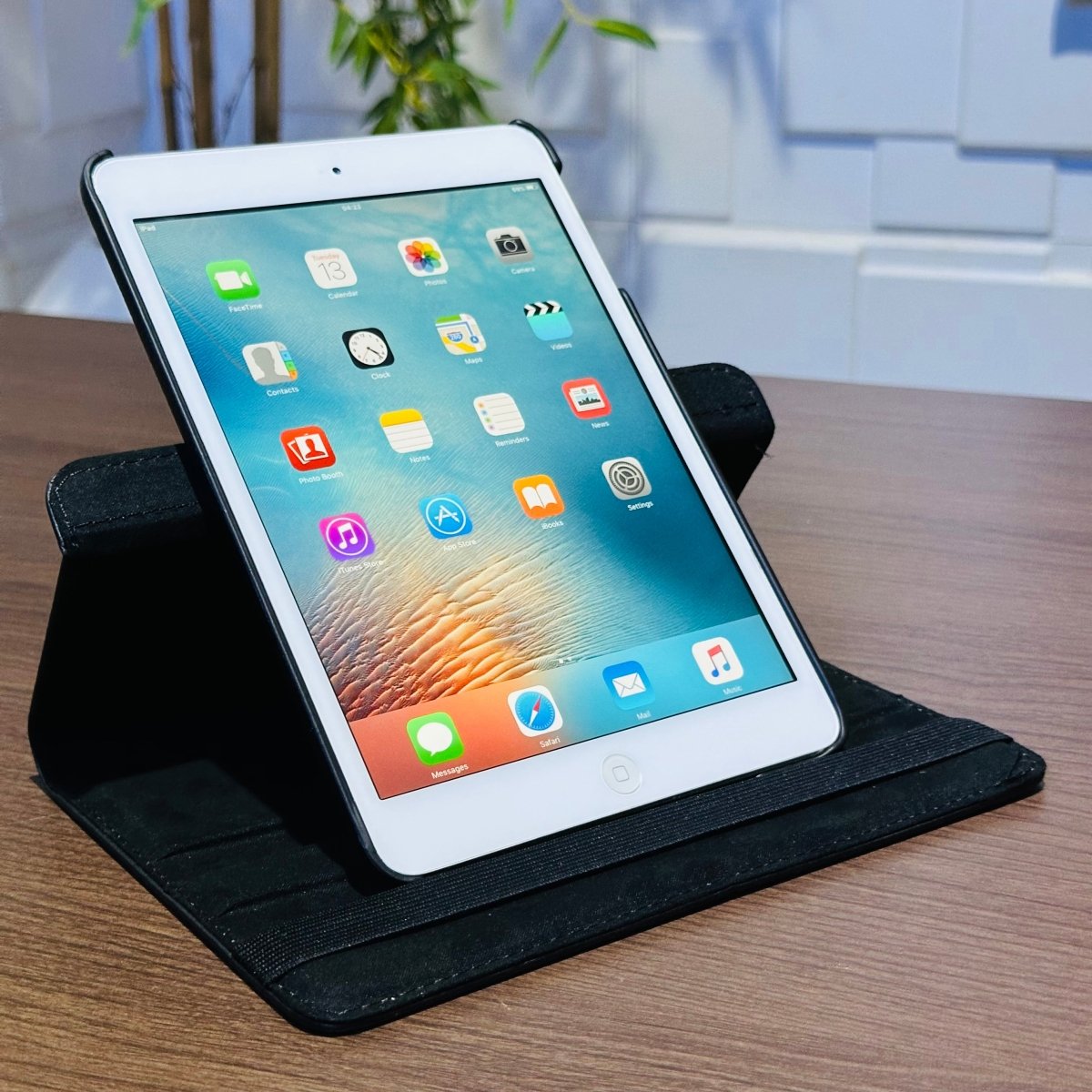 Apple iPad Mini - 16GB - WiFi + SIM - Silver