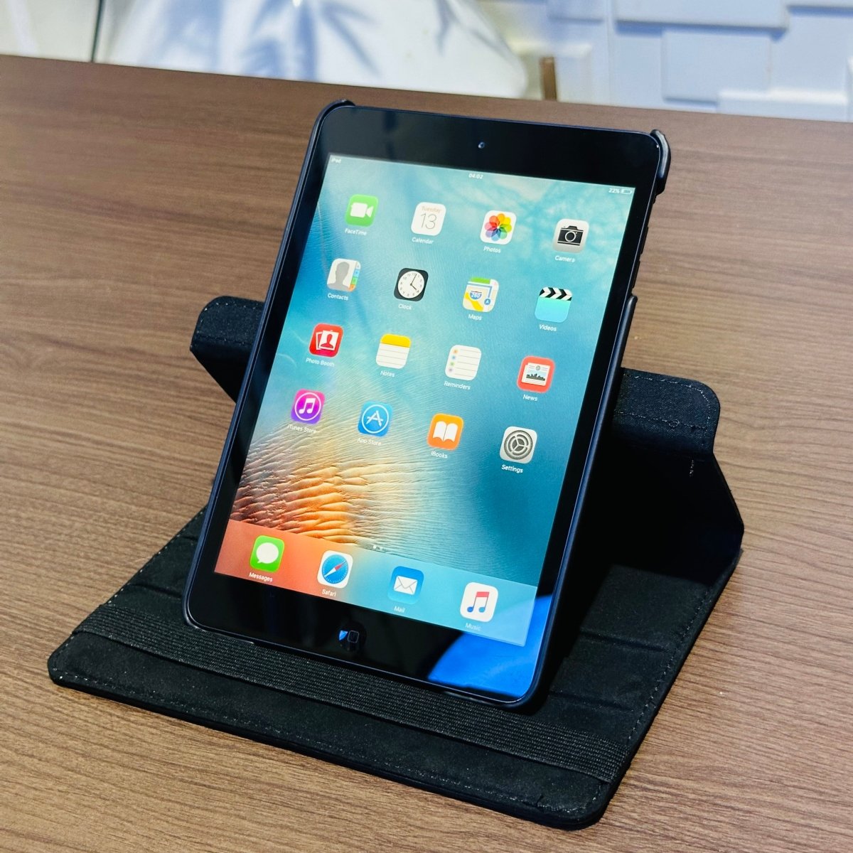 【美品】Apple iPad mini1 Wi-Fi 16GB Apple iPad Mini - 16GB - WiFi - Navy Blue - Shopinverse