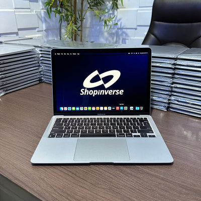 Apple MacBook Air 2020 - Intel Core i5 - 256GB SSD - 8GB RAM - Touch ID - Keyboard Light