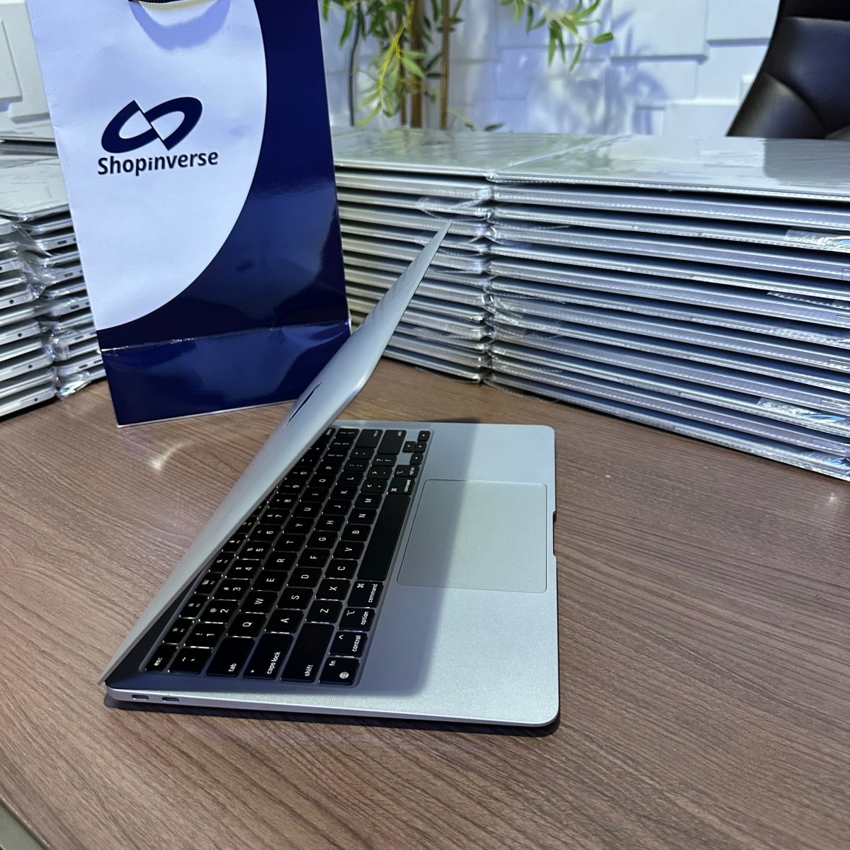 Apple MacBook Air M1 2020 - 500GB SSD - 8GB RAM - Touch ID