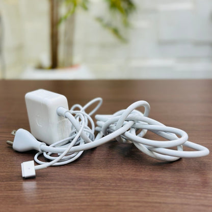 Apple MacBook Charger - Safe 2