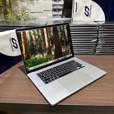 Apple MacBook Pro 2019 - Intel Core i7 - 256GB SSD - 16GB RAM - 4GB Dedicated Graphics - Touch ID - Touch Bar - Keyboard Light