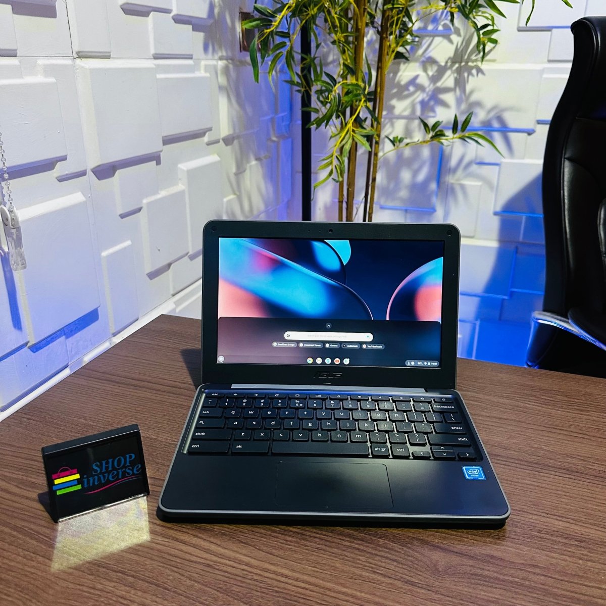 ASUS Chromebook C204M | Intel Celeron N3060 | 4GB RAM | 16GB eMMC | Minor Scratch