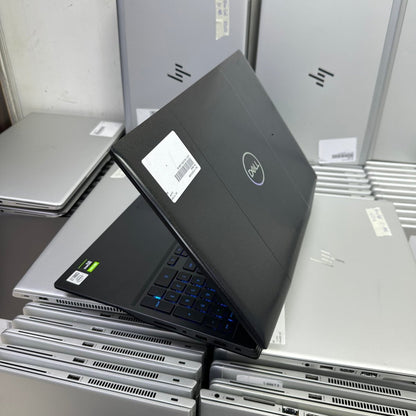 Dell G5 5500 Gaming - 10th Gen. Intel Core i7 - 2TB SSD - 64GB RAM - 6GB Nvidia RTX - Keyboard Light
