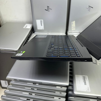 Dell G5 5500 Gaming - 10th Gen. Intel Core i7 - 2TB SSD - 64GB RAM - 6GB Nvidia RTX - Keyboard Light