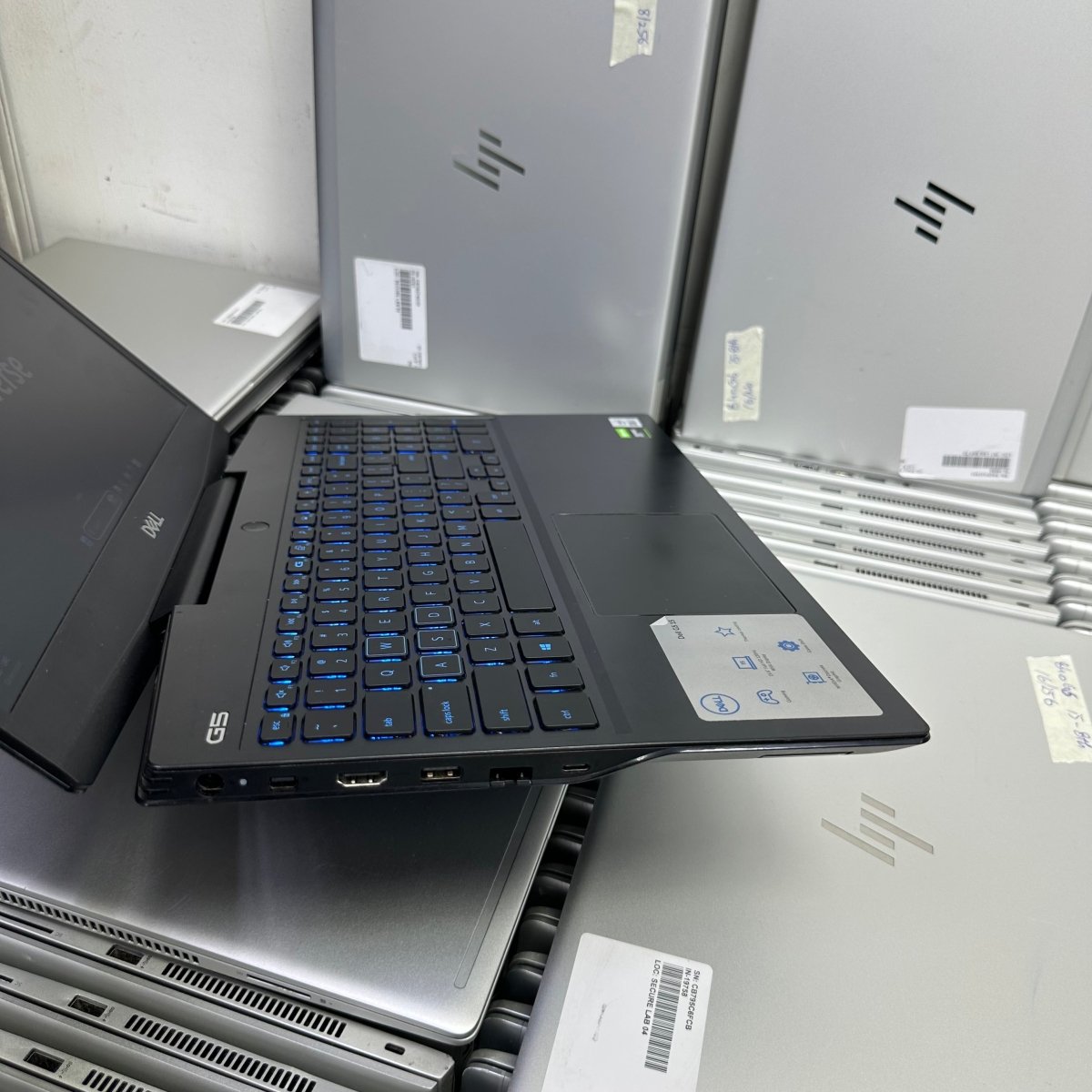 Dell G5 5500 Gaming - 10th Gen. Intel Core i7 - 2TB SSD - 64GB RAM - 6GB Nvidia RTX - Keyboard Light