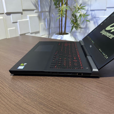 Dell Inspiron 15 7000 Gaming - 7th Gen. Intel Core i7 - 512GB SSD - 16GB RAM - 4GB Nvidia GeForce GTX 1050 Ti - Keyboard Light