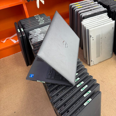 Dell Latitude 3420 Dell Latitude 3420 | 11th Gen Core i5 | 16GB RAM | 256GB SSD | Backlit Keyboard