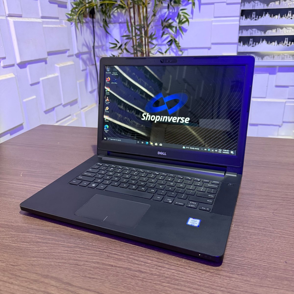 Dell Latitude 3470 | Core i5 6th Gen | 8GB RAM | 256GB SSD | Touchscreen