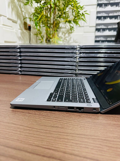 Dell Latitude 5310 - 10th Gen. Intel Core i5 - 256GB SSD - 8GB RAM - HDMI - Keyboard Light - (Minor body dent)