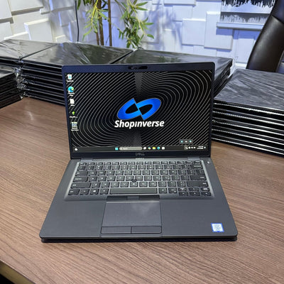 Dell Latitude 5400 - 8th Gen. Intel Core i7 - 256GB SSD - 8GB RAM - 8GB Total Graphics - HDMI - Keyboard Light