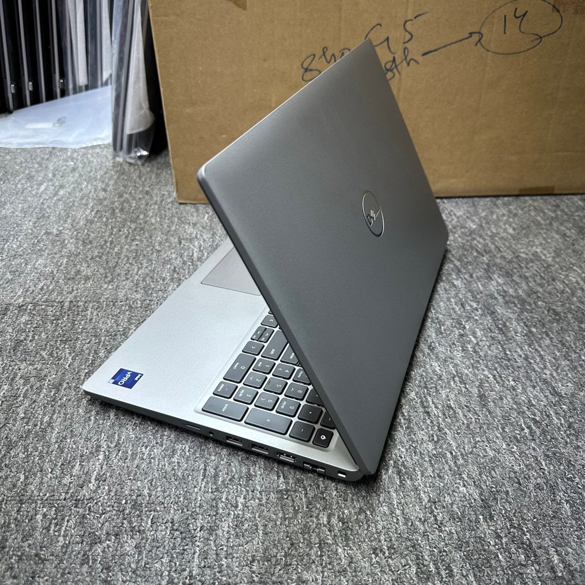 Dell Latitude 5531 - 12th Gen. Intel Core i7 - 512GB SSD - 32GB RAM - 2GB Nvidia GeForce MX550 - Keyboard Light