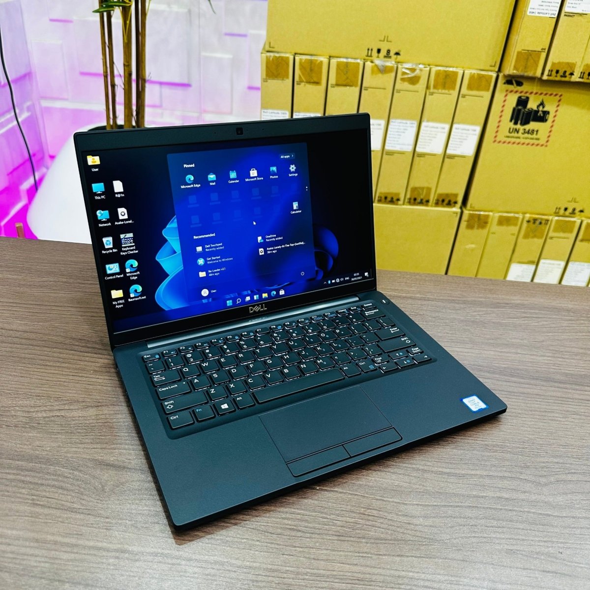 Dell Latitude 7280 - 6th Gen. Intel Core i5 - 256GB SSD - 8GB RAM